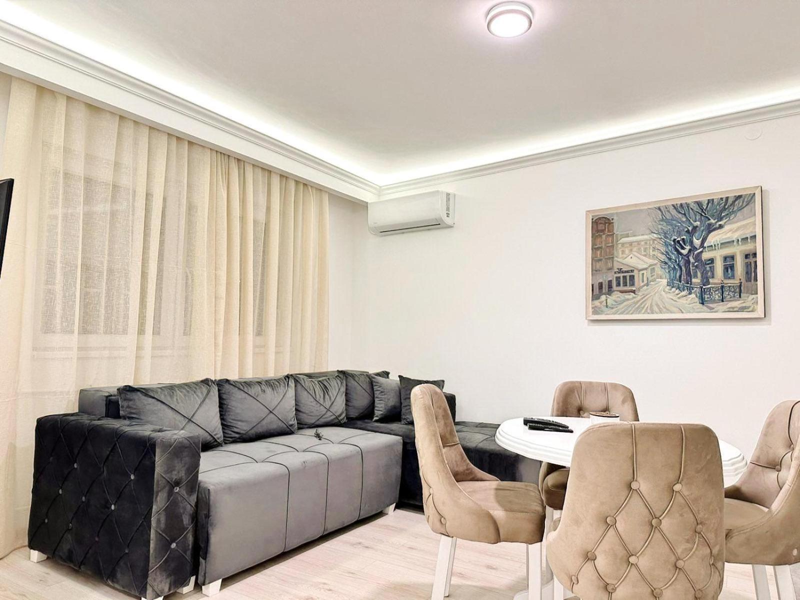 Modern Central Apartments Renovated Belgrado Exterior foto